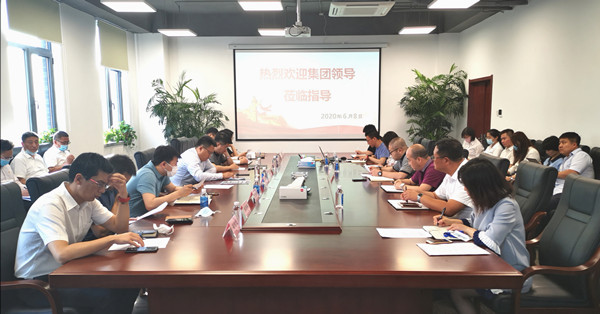 集團黨委副書記、總經(jīng)理吳波一行到沈陽航空工業(yè)發(fā)展有限公司調(diào)研指導